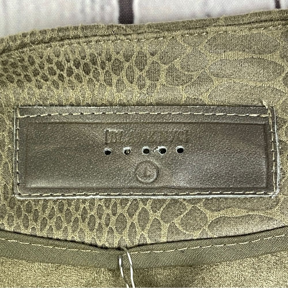 BLANK NYC olive green faux suede snake print open front drape jacket NWT, size L - Picture 2 of 12